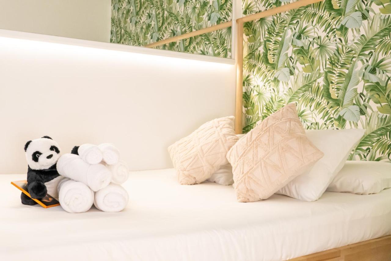 マドリードGran Via Central Lovely Private Apt In The Heart Of Chuecaアパートメント エクステリア 写真