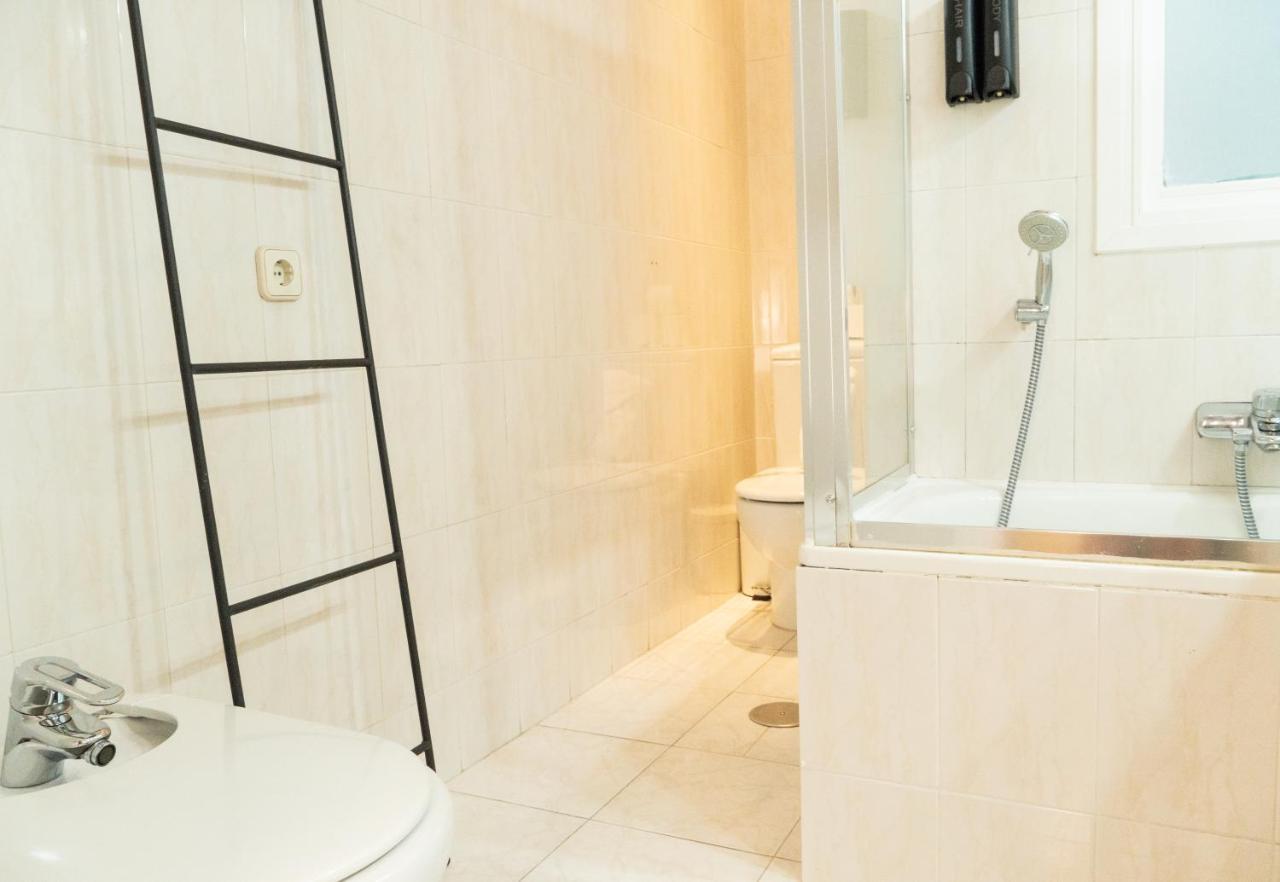 マドリードGran Via Central Lovely Private Apt In The Heart Of Chuecaアパートメント エクステリア 写真