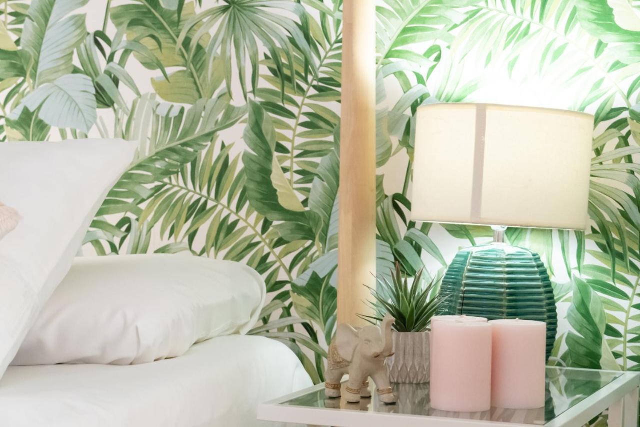 マドリードGran Via Central Lovely Private Apt In The Heart Of Chuecaアパートメント エクステリア 写真